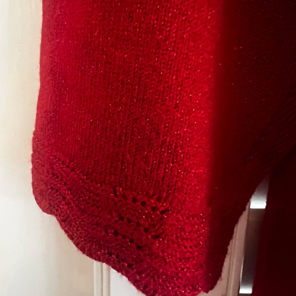Briggs Women's Red Sweater - Picture 4 of 5